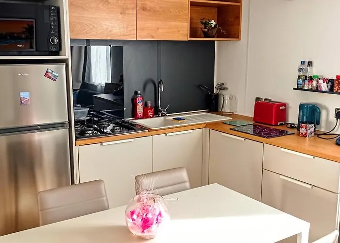 Campsite Happymobilhome -plage A 500m- 4 Etoiles Del Mar *